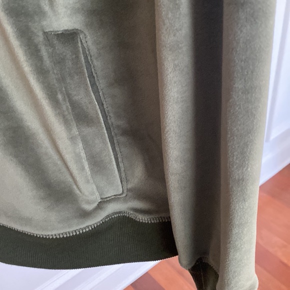 White Mark 2 Piece Womens Plush Green Zip Tracksuit Sz L Velour Soft LIKE NEW - Picture 8 of 17